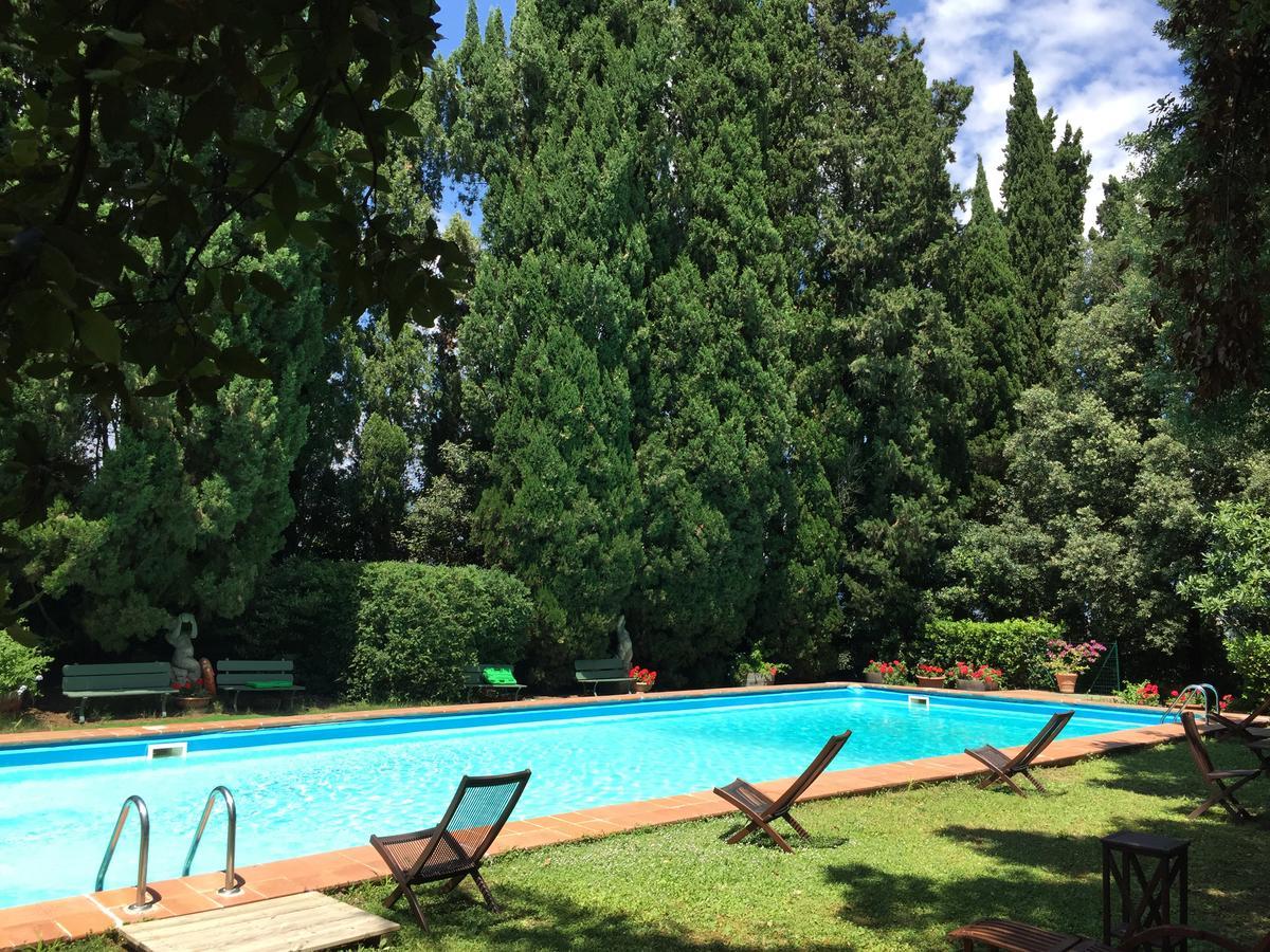 Bed and Breakfast Tenuta Di Capezzana Seano Экстерьер фото